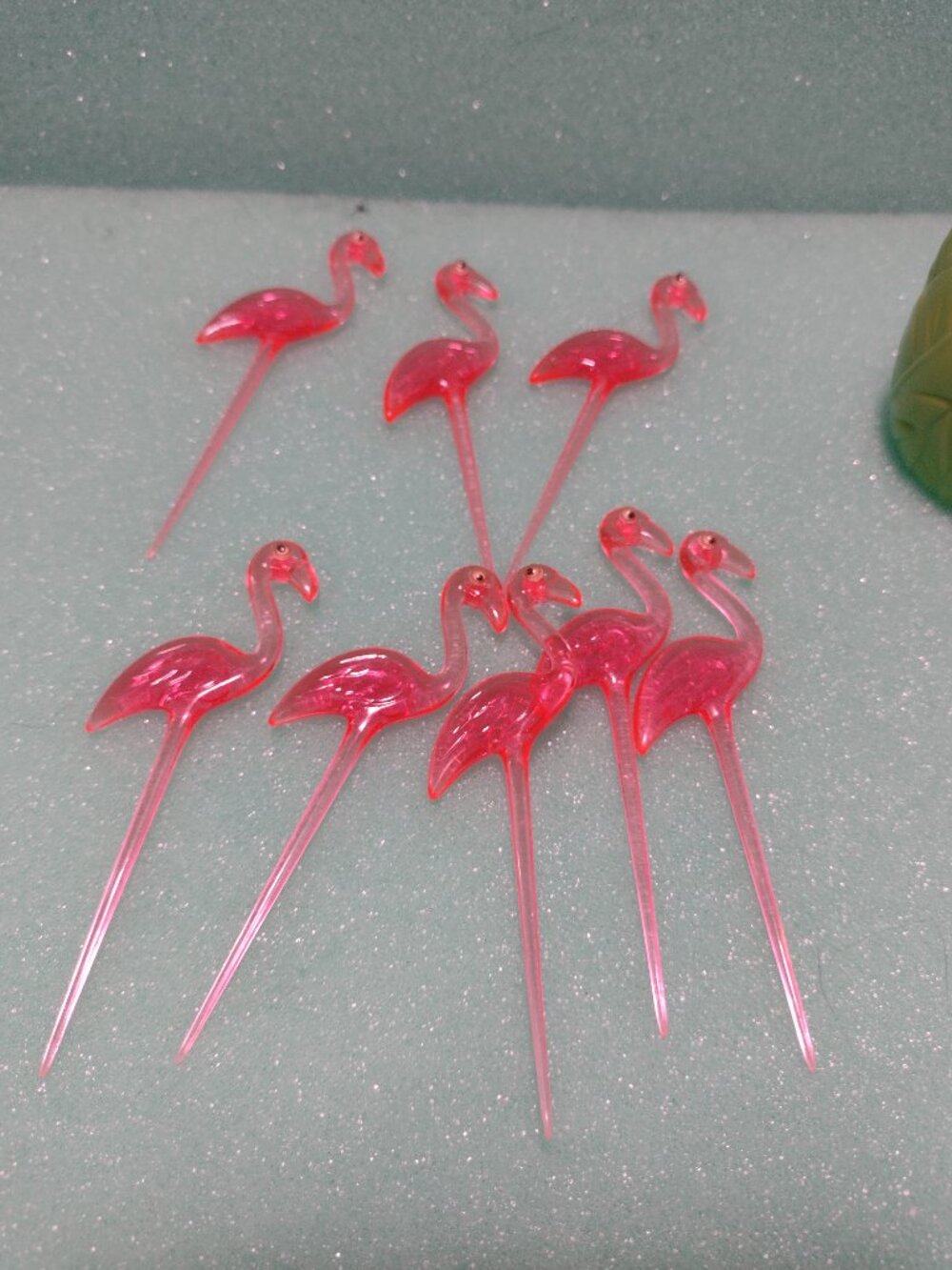 Set of 8 Pink Flamingo Crazy Eyes Cocktail Picks with a Green Leaf Holder - Picture 2 of 5